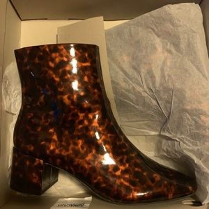 Tortoise Heel Boot